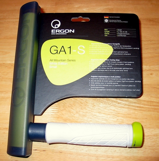 Грипсы ERGON GA1 S